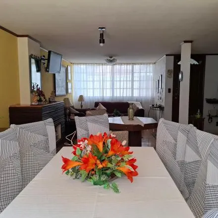 Buy this 3 bed house on Calle Palenque in Colonia Vértiz Narvarte, 03650 Mexico City