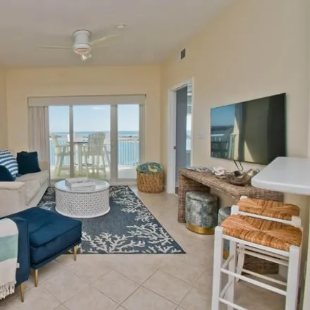 Image 6 - 199 Olde Towne Yacht Club Drive, Morehead City, NC 28516, USA - Condo for sale