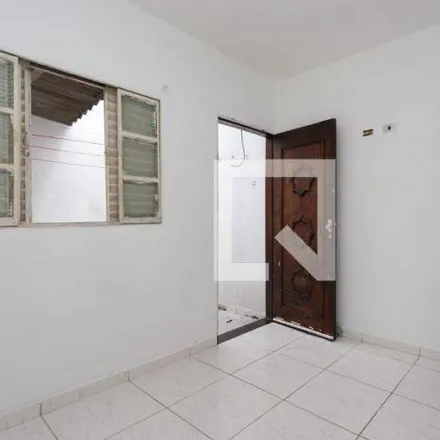 Rent this 1 bed house on Rua Costa Barros 922 in Vila Alpina, São Paulo - SP