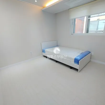 Image 1 - 서울특별시 강남구 논현동 219-13 - Apartment for rent