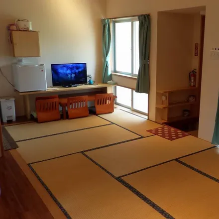 Rent this studio house on 1464 Shoshi Nakijinson