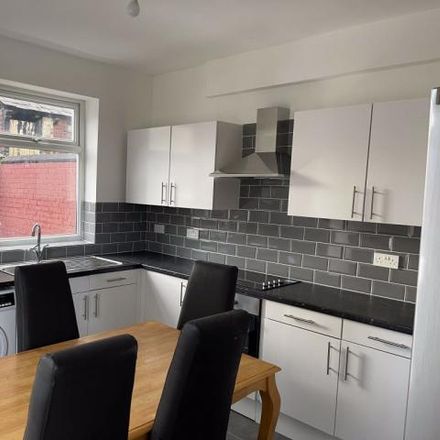 Rent this 1 bed room on Bridge Street in Barnsley, S71 1PL