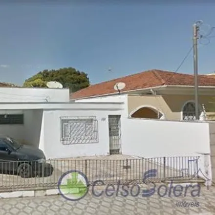 Rent this 5 bed house on Rua Doutor Souza Alves in Centro, Taubaté - SP