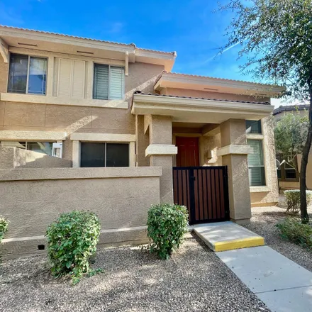 Rent this 1 bed townhouse on 1225 North 36th Street in Phoenix, AZ 85008