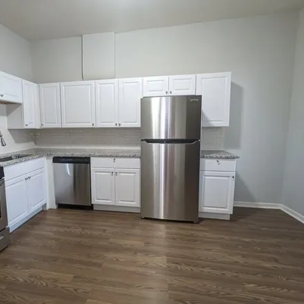 Image 3 - 1424 N Maplewood Ave Unit 1R, Chicago, Illinois, 60622 - Apartment for rent