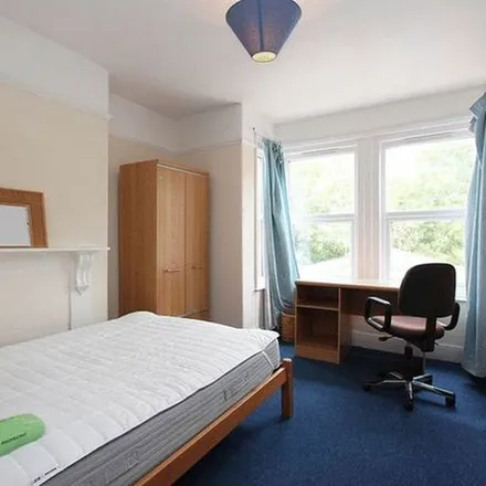 Rent this 5 bed apartment on 24 Danes Road in Exeter, EX4 4LS