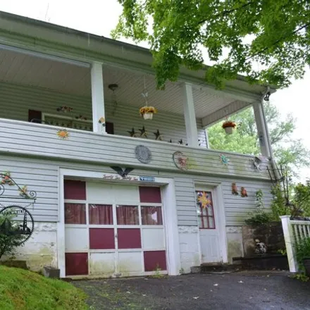 Image 5 - 2224 Pleasant Valley Road, Pleasant Valley, Marion County, WV 26554, USA - House for sale