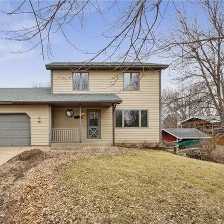 Image 1 - 600 Providence Court, Chaska, MN 55318, USA - House for sale