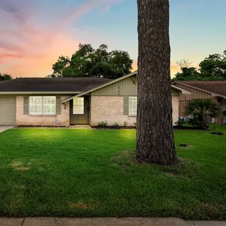 Buy this 3 bed house on 5772 Firenza Drive in Houston, TX 77035