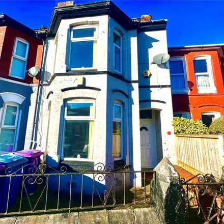 Buy this 4 bed townhouse on Warbreck Road in Liverpool, L9 8EG