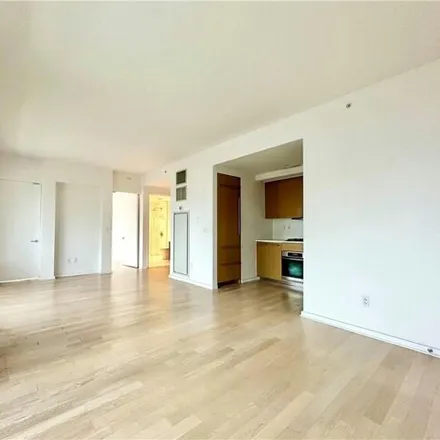 Image 5 - 334 East 23rd Street, New York, NY 10010, USA - Condo for sale