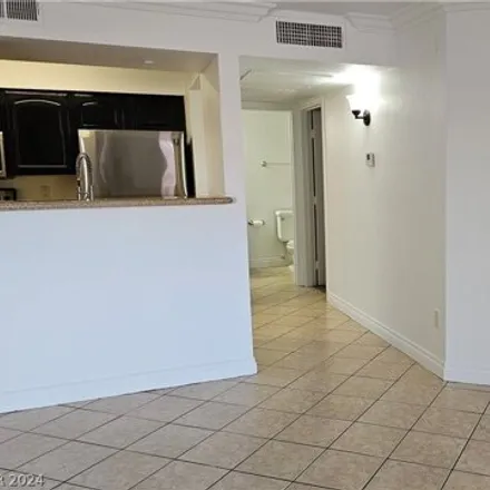 Image 7 - 8039 West Flamingo Road, Spring Valley, NV 89147, USA - Condo for sale