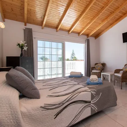 Rent this 3 bed apartment on 38639 San Miguel de Abona
