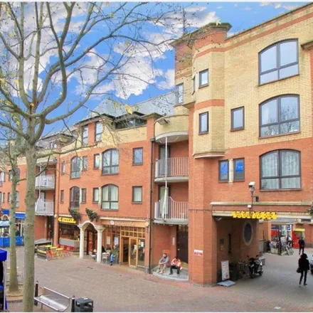 Rent this 1 bed apartment on Threeways House in Gloucester Green, Oxford