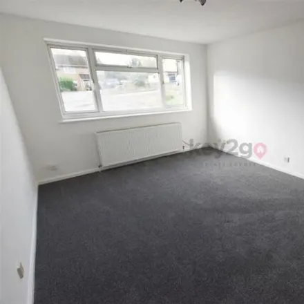 Image 7 - Westcroft Grove, Sheffield, S20 8EE, United Kingdom - Apartment for sale