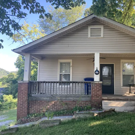 Buy this 2 bed house on 107 East Kent Street in Chattanooga, TN 37405