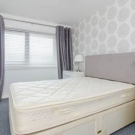 Rent this 2 bed apartment on Park Royal in Lisburn Road, Belfast