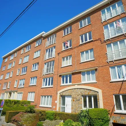 Rent this 1 bed apartment on Rue de la Source in 6010 Couillet, Belgium