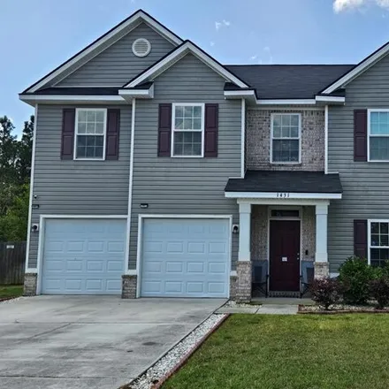 Rent this 4 bed house on 1431 Evergreen Trail in Hinesville, GA 31313