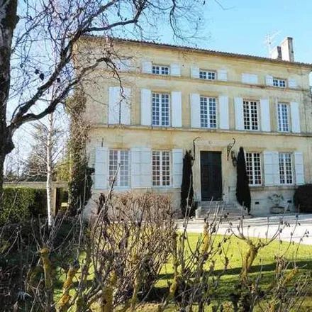 Buy this 6 bed house on 4 Rue du Gond in 16000 Angoulême, France