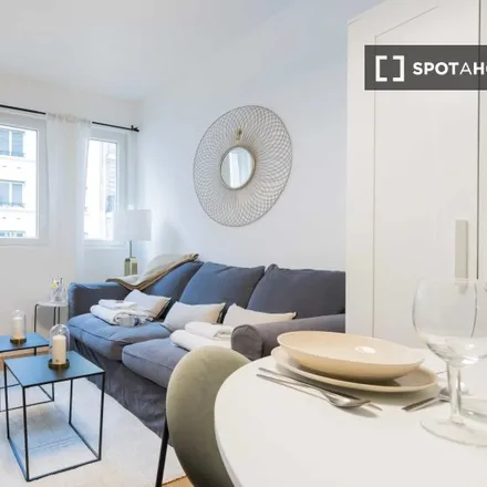Rent this studio apartment on 30 Avenue du Roule in 92200 Neuilly-sur-Seine, France