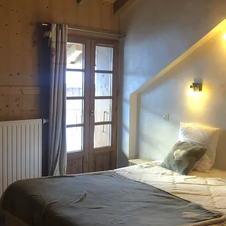 Rent this 8 bed house on 73350 Champagny-en-Vanoise