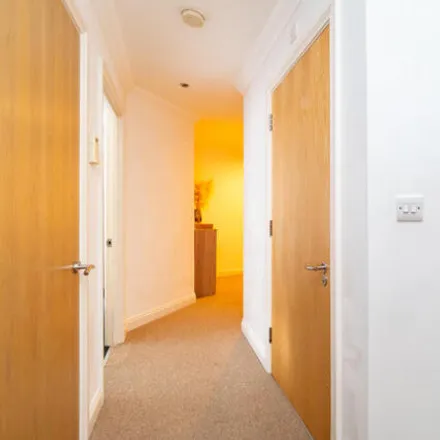 Image 7 - Tegan Close, London, SM2 6GS, United Kingdom - Room for rent
