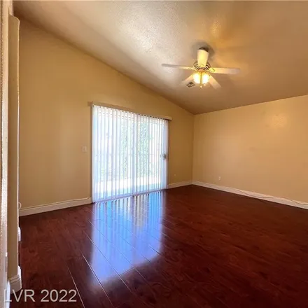 Image 8 - 3180 Castle Canyon Avenue, Henderson, NV 89052, USA - House for rent