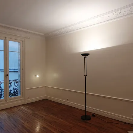 Rent this 3 bed apartment on 81 Rue de Rome in 75017 Paris, France