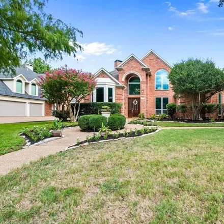 Buy this 5 bed house on 230 Highland Oaks Circle in Southlake, TX 76092