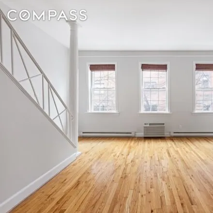 Rent this 3 bed townhouse on 10 Bedford Street in New York, NY 10014