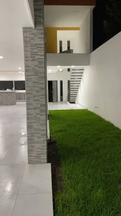 Image 4 - Calle Lagos de Moreno, Colinas de Los Robles, 45134 Nuevo México, JAL, Mexico - House for sale