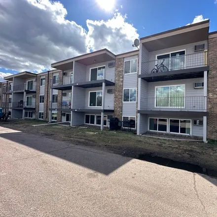 Image 1 - 600 S Kiwanis Ave, Unit 317 - Apartment for rent