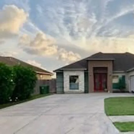 Image 2 - 6737 Stone Oak Drive, Brownsville, TX 78526, USA - House for sale