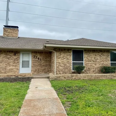 Rent this 3 bed house on 2801 Pleasant Valley Lane in Richardson, TX 75075