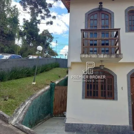 Buy this 2 bed house on Avenida Delfim Moreira in Calçada da Fama, Teresópolis - RJ