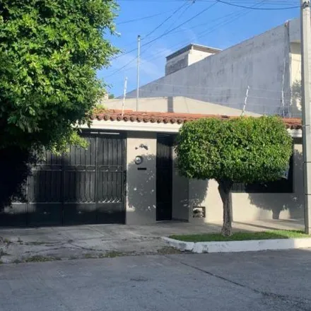 Buy this 3 bed house on Calle Valparaíso 2444 in Jardines de Providencia, 45170 Guadalajara