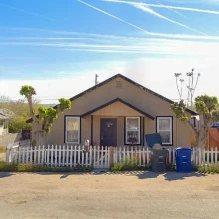 Buy this 3 bed house on 202 Jefferson Street in Ford City, Kern County