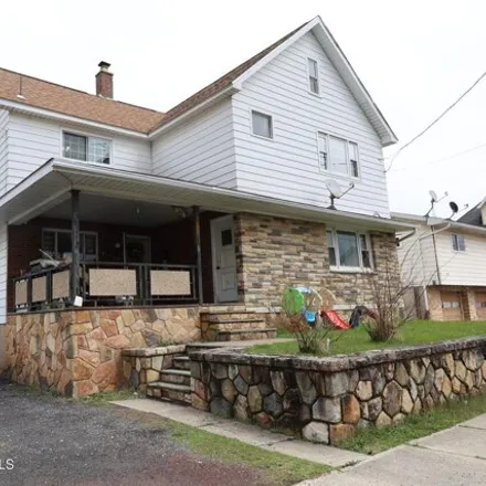 Rent this 2 bed apartment on 1749 Ash Street in Scranton, PA 18510