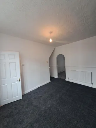 Image 2 - 30 Norcliffe Street, Middlesbrough, TS3 6PR, United Kingdom - House for rent
