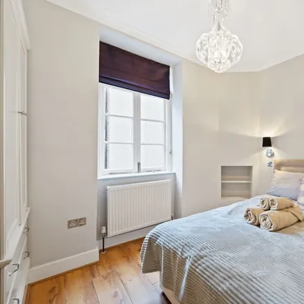 Rent this 1 bed apartment on London in W1T 4RQ, United Kingdom