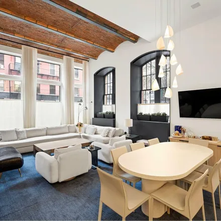 Image 2 - 32 Bleecker Street, New York, NY 10012, USA - Apartment for rent