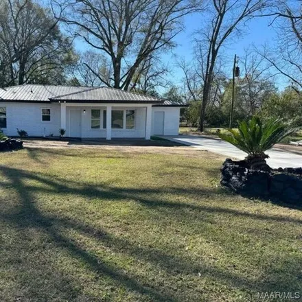 Buy this 3 bed house on 152 Wiley Avenue in Midland City, Dale County