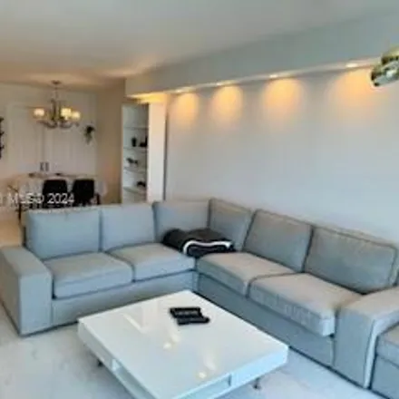 Image 3 - 100 Bayview Dr, Sunny Isles Beach, FL 33160, USA - Condo for rent