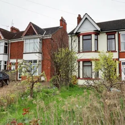 Buy this 4 bed duplex on Normanby Road in Scunthorpe, DN15 6AJ