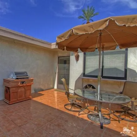 Image 3 - Sunrise Country Club, Madre Way, Rancho Mirage, CA 92770, USA - Condo for rent