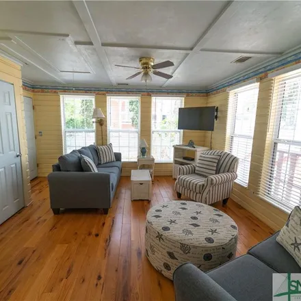 Image 6 - 13 Lovell Avenue, Tybee Island, Chatham County, GA 31328, USA - House for sale