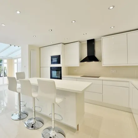 Rent this 5 bed townhouse on 9-12 Marlborough Hill in London, NW8 0NG