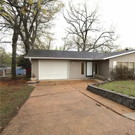 Buy this 3 bed house on 1481 Big Bend Road in Poplar Bluff, MO 63901