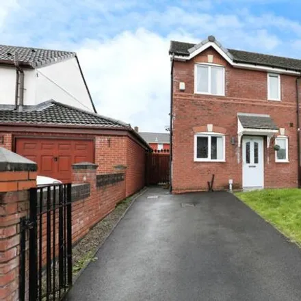 Buy this 3 bed duplex on Lee Park Avenue in Liverpool, L25 3RS